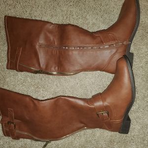 Calf high boots